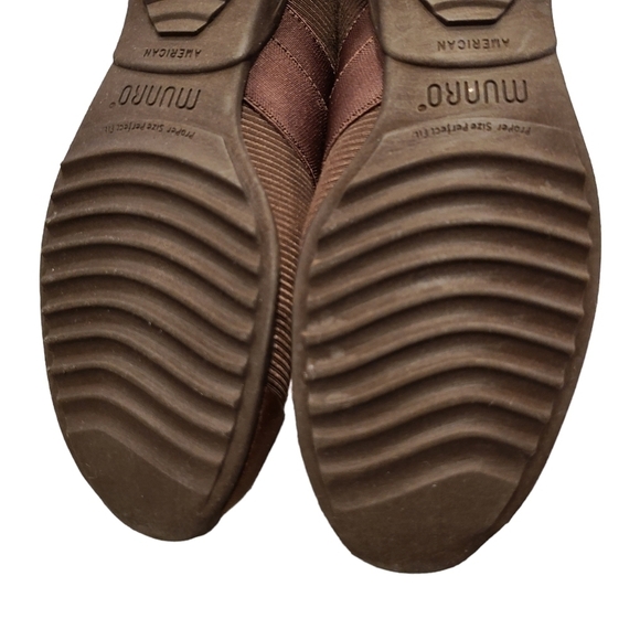 Munro American Bronze Mary Jane Slip-on Shoes, Made in USA, Size 7 - Picture 11 of 13